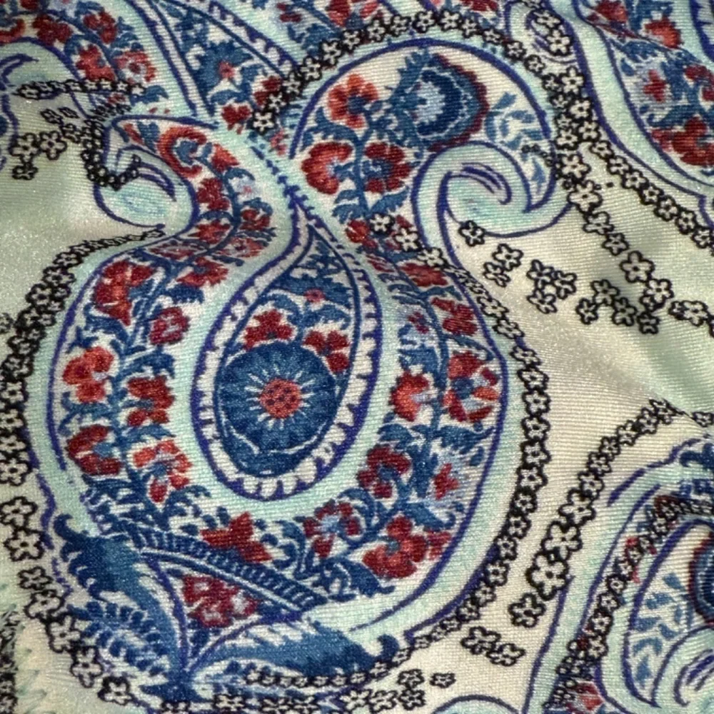 New! Frankie’s Bikinis Tidal Shine Paisley String Bikini Bottom 31537